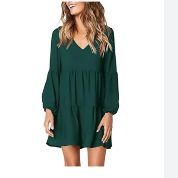 Amureto Tiered Size M Tunic Dress Green Long Sleeve V Neck - size small - Picture 1 of 5